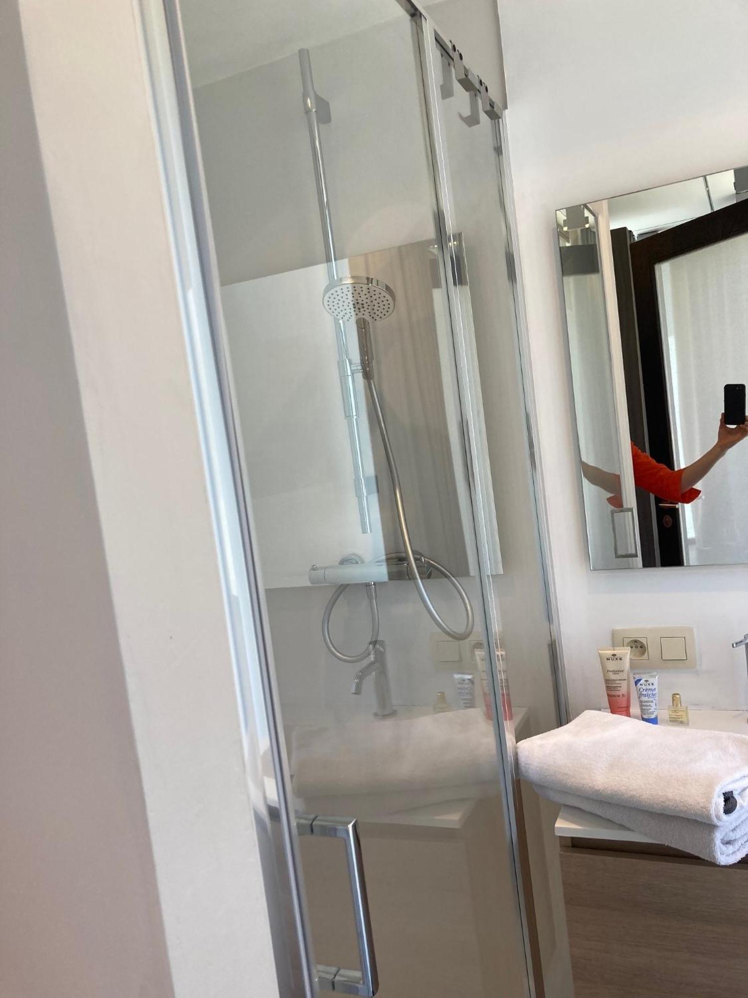 Studio Boniche 1 Bedroom 1 Slaapkamer Брюгге Экстерьер фото