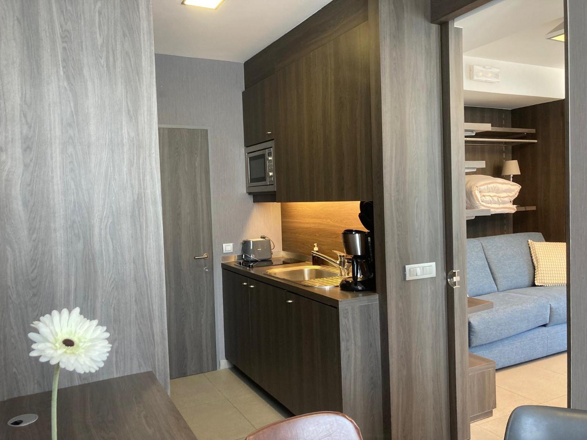 Studio Boniche 1 Bedroom 1 Slaapkamer Брюгге Экстерьер фото